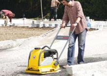 Plăci vibratoare cu o singură direcție Wacker Neuson WP1550Aw