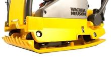 Plăci vibratoare cu o singură direcție Wacker Neuson WPP 1540 Ww