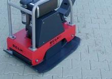 Plăci compactoare reversibile Delko SRD 34 F