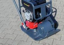 Plăci vibratoare cu o singură direcție Delko SVD 24 H