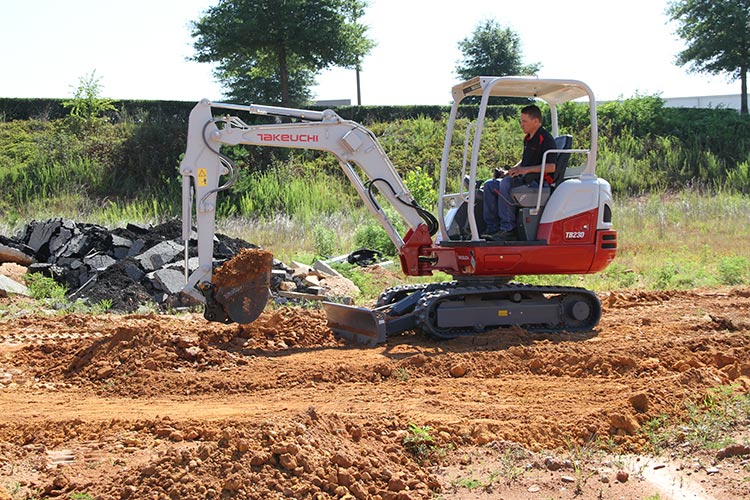 Takeuchi TB 230 Specificații & Date Tehnice (2016-2026) | LECTURA