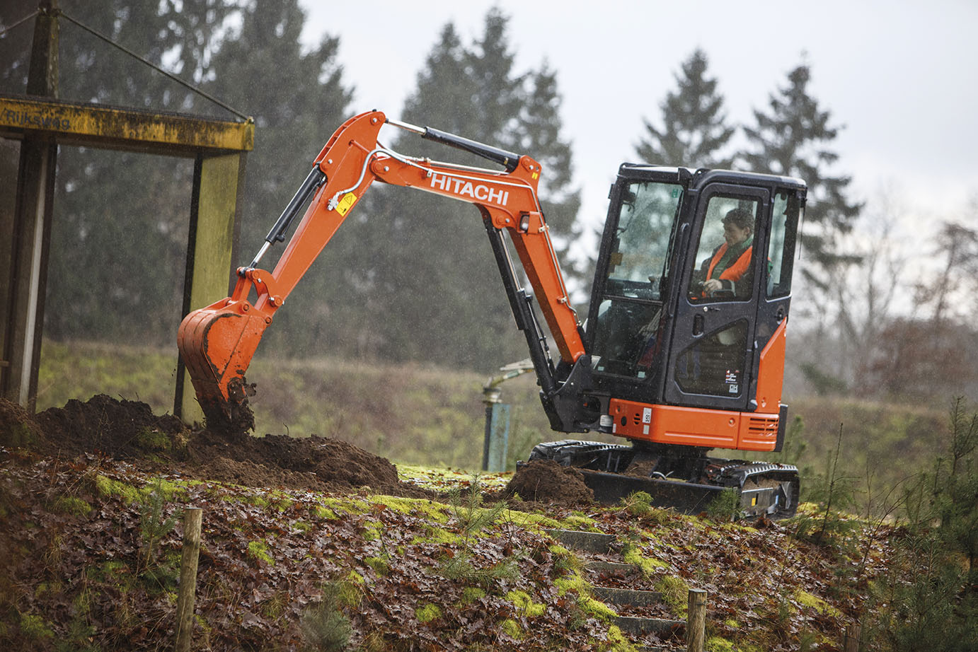 Hitachi ZX26U-5 Specificații & Date Tehnice (2015-2018) | LECTURA